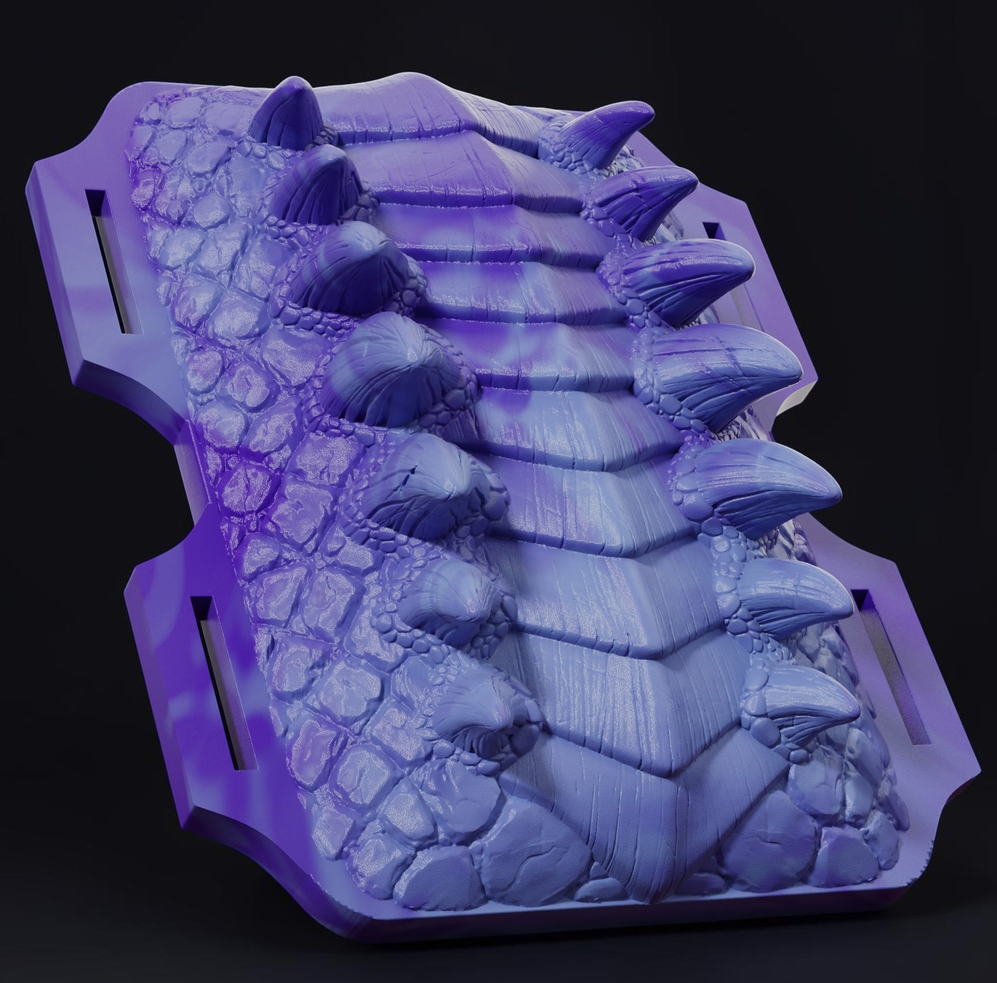 Grinder de fantasía Emperatriz Dragona con relieve de escamas y aletas curvadas para estimulación externa, vista en ángulo