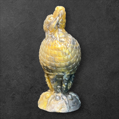 The Fire Egg Fantasy Plug. Œuf de dragon texturé avec tête en éclosion à la pointe et base de sécurité en griffe de dragon sculptée. Silicone Platine par ClimaxLab.