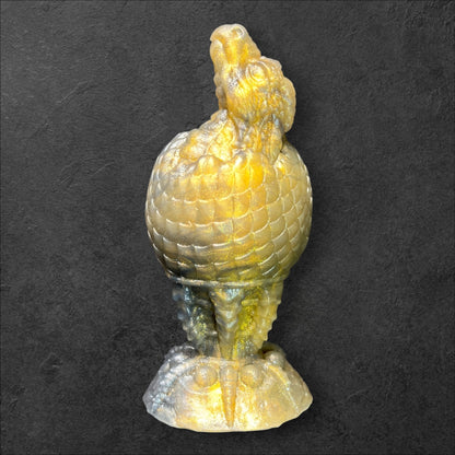 The Fire Egg Fantasy Plug. Œuf de dragon texturé avec tête en éclosion à la pointe et base de sécurité en griffe de dragon sculptée. Silicone Platine par ClimaxLab.